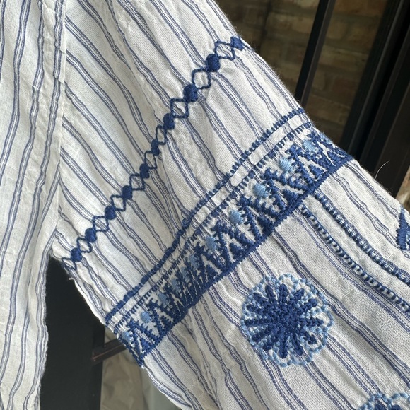 White and Blue Embroidered 3/4 Sleeve Tunic - Picture 2 of 5